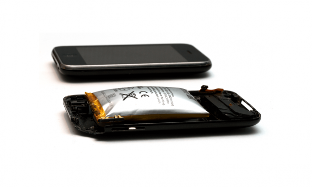 Z powodu 5G, Apple przyoszczędzi na bateriach w iPhone’ach 12